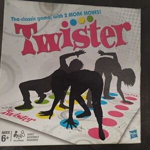 Hasbro Twister Game with Extra Moves - Multicolor